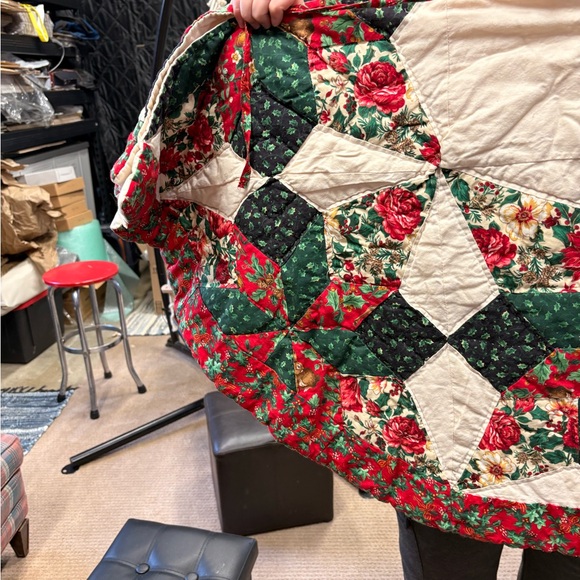 Holiday Star Patchwork Quilted Tree Skirt - Picture 5 of 8